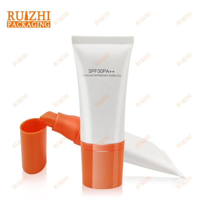 cosmetic tube with pump