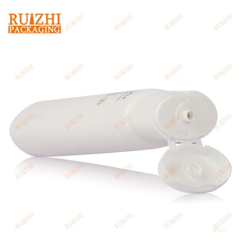 Facial cleanser tube}